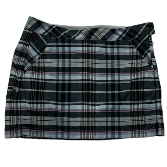 Columbia Titanium  Plaid Golf Skort Skirt w/ Shorts Zipper & Button Close Size 6 - Picture 3 of 11